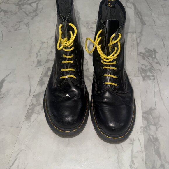 Dr. Martens Original Combat Boots Mens 11 Wns 12 Doc 11822 Black Leather Lace Up - Picture 1 of 8